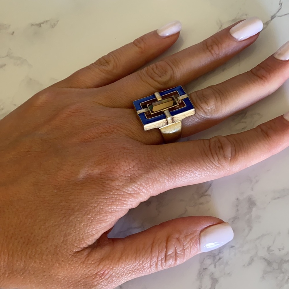 Ring - Picture 2 of 4